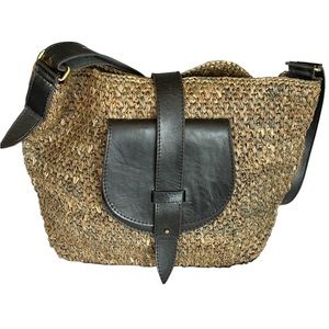 🖤 🎄Onigo Raphia & Leather Shoulder Bag. 100% Raphia, handmade in Madagascar.
